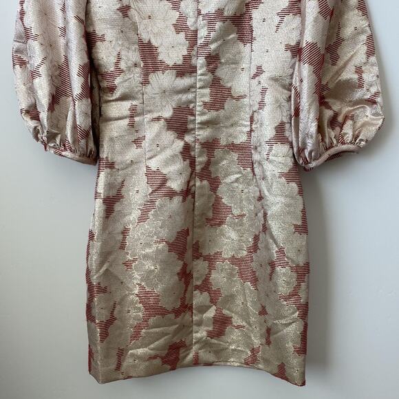 Belle Badgley Mischka Red and Gold Metallic Floral Puff Sleeve Dress Size: 2 - Picture 7 of 7